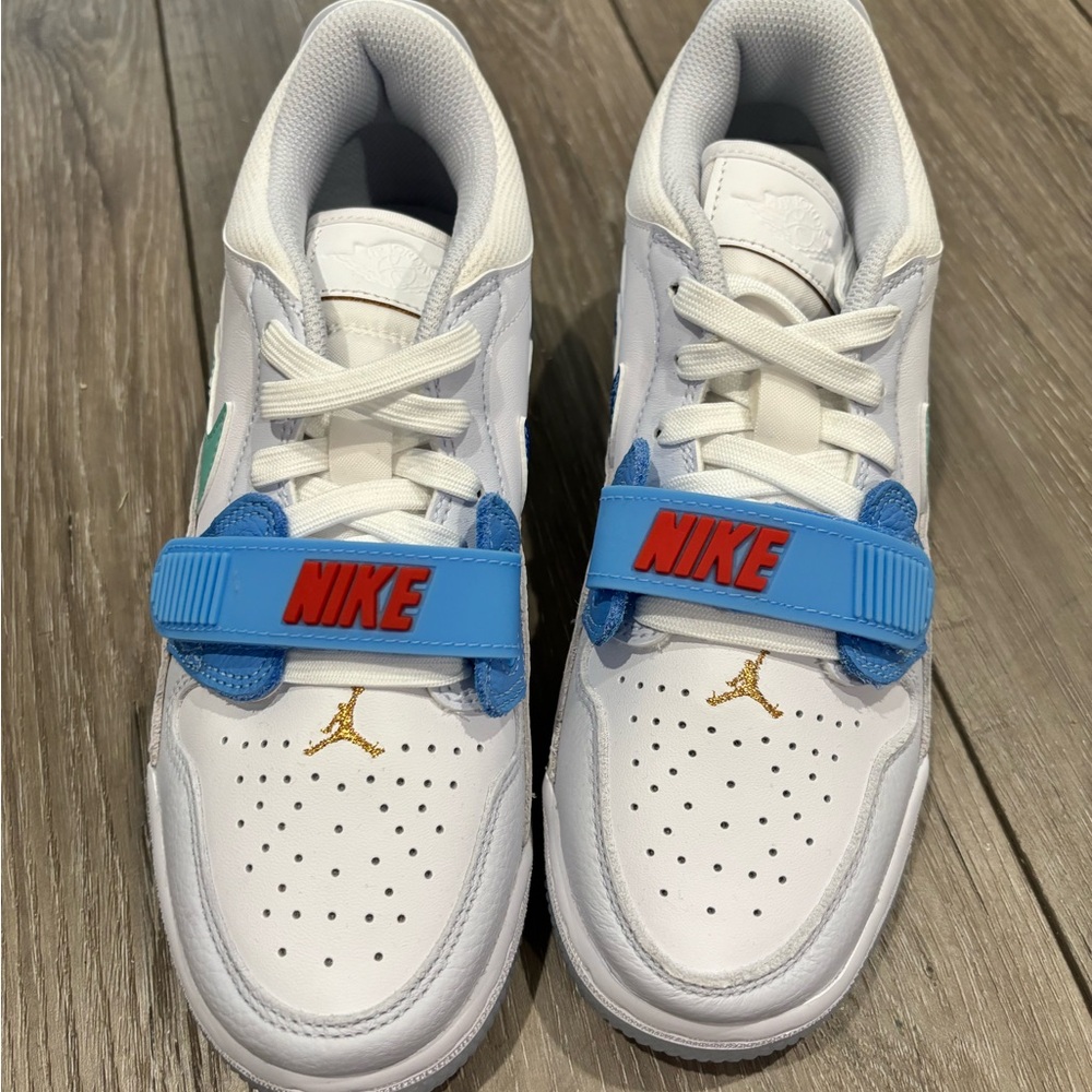 Jordan legacy 312 low off-court casual shoe